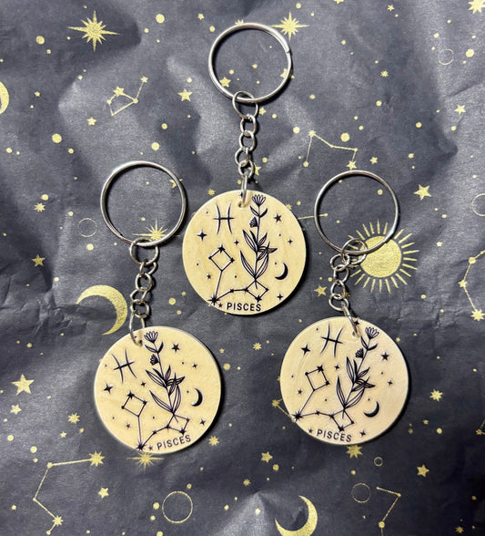 Pisces Zodiac Constellation Keyring – Wooden Star Sign Keychain
