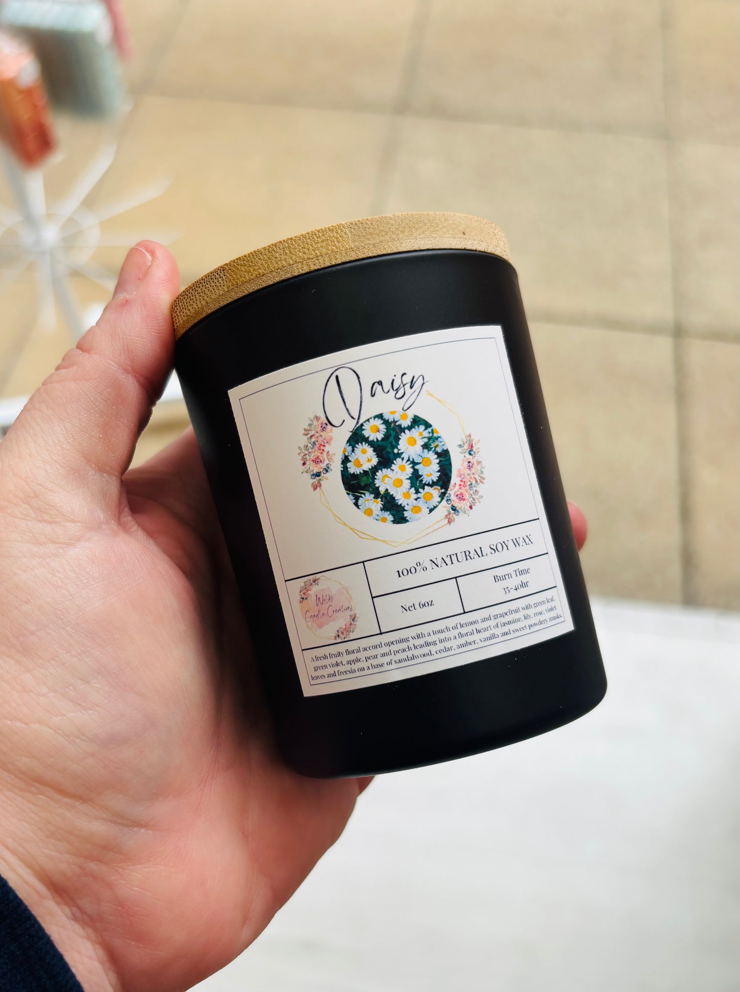 Daisy Soy Candle | Black Jar with Bamboo Lid | Hand-Poured 6oz