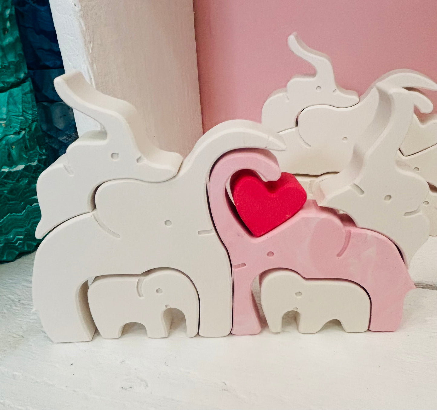 Trinket-Style Elephant Family Decor – Eco Resin Homeware Gift