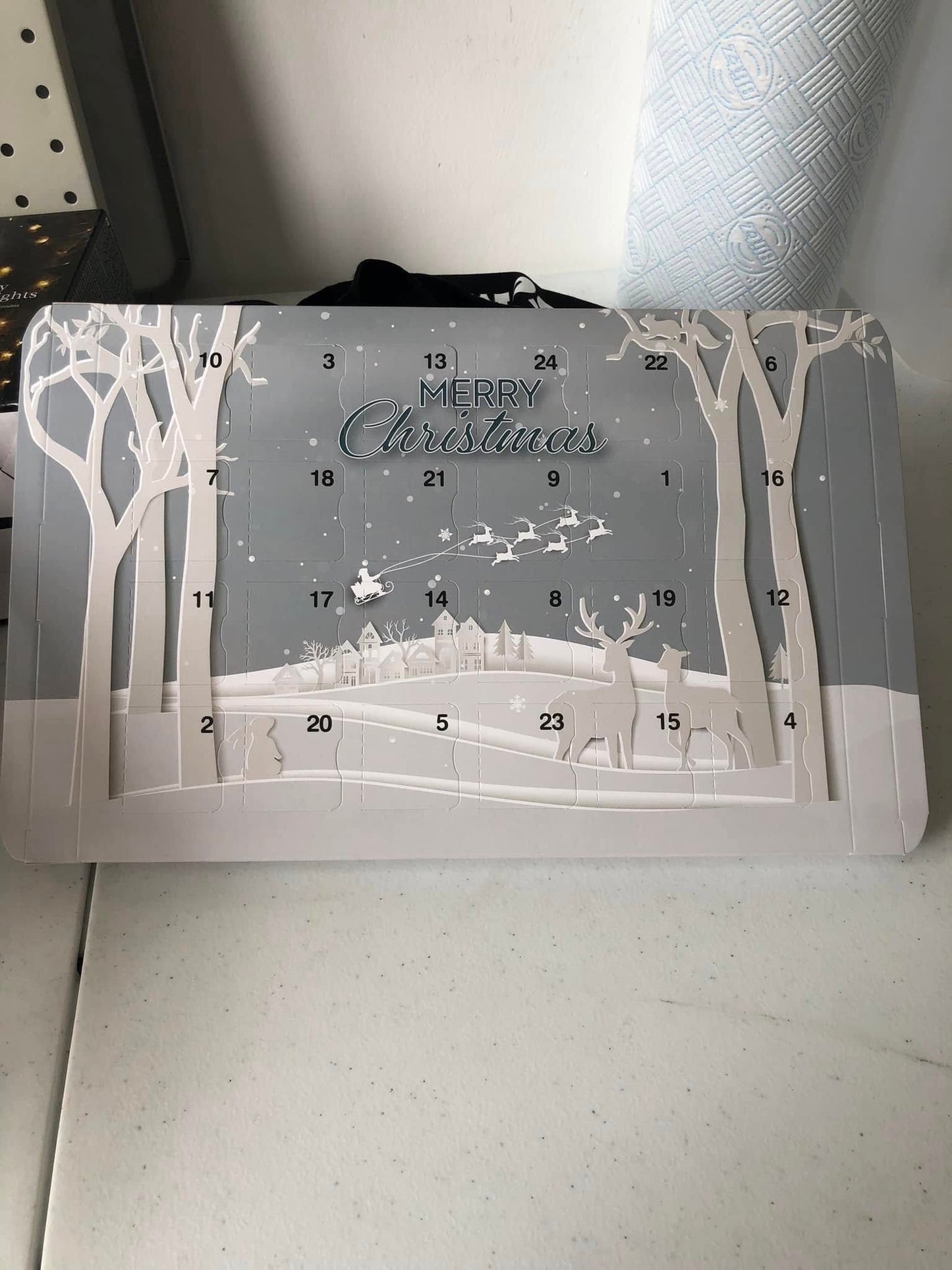 🎁 Grey “Merry Christmas” Wax Melt Advent Calendar