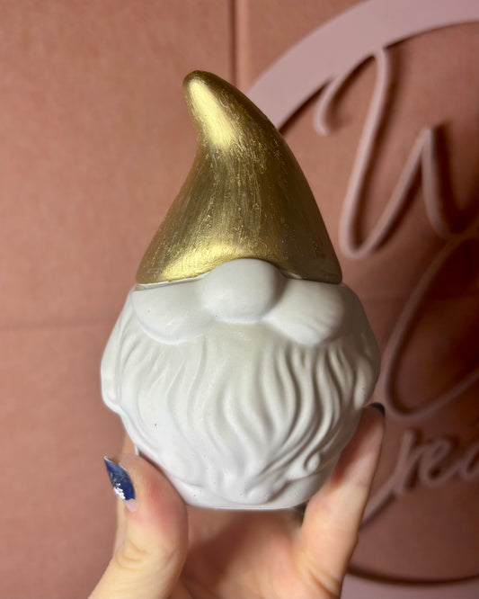 ✨ Gonk Candle Pot – Handmade Christmas Candle (Limited Edition) ✨