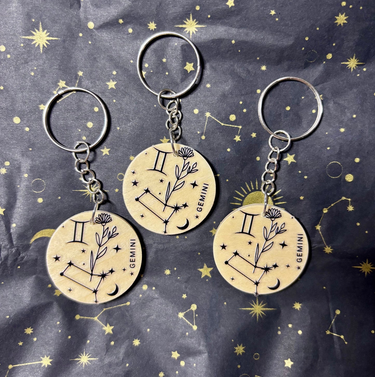 Gemini Zodiac Constellation Keyring – Wooden Star Sign Keychain