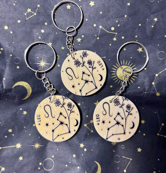 Leo Zodiac Constellation Keyring – Wooden Star Sign Keychain