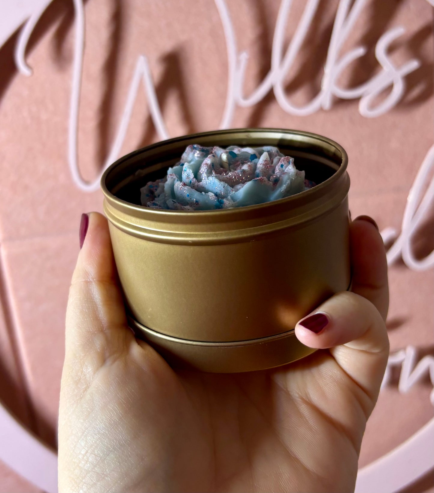 👼 Angel Flower Candle – 8oz Tin